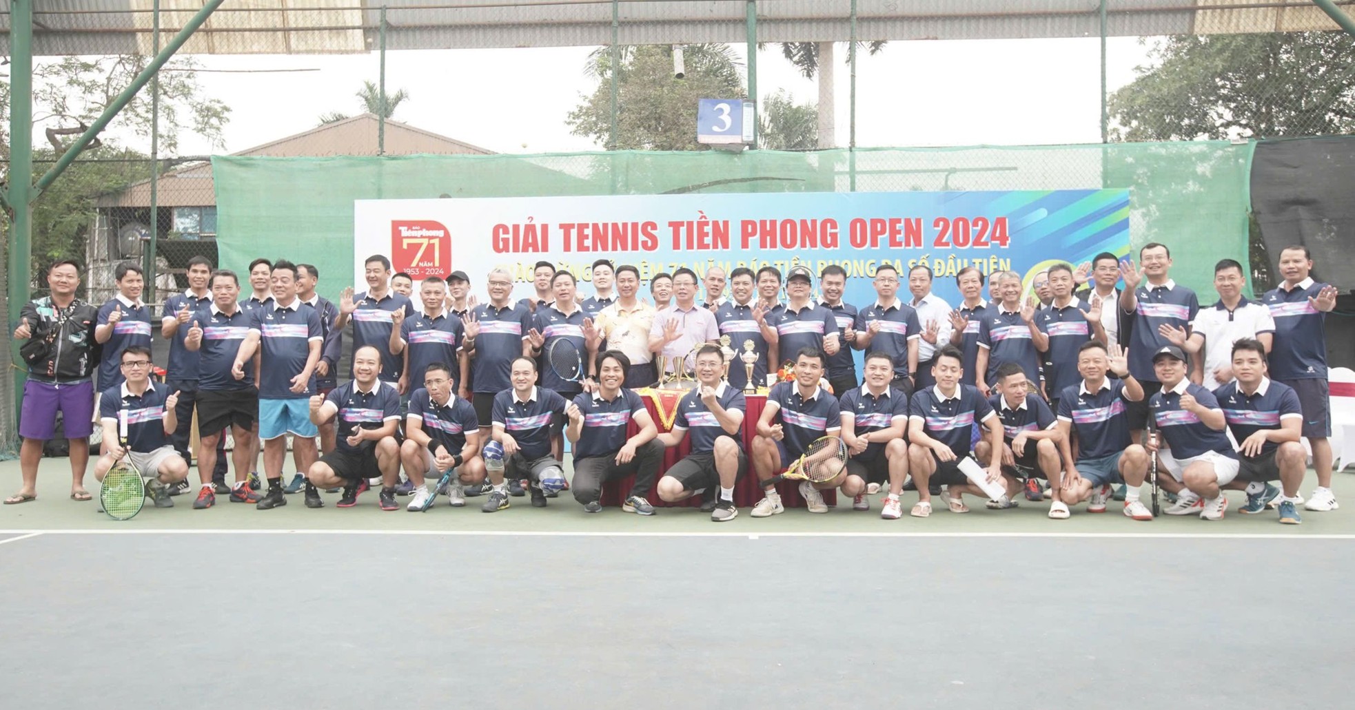 Sôi động Giải tennis Tiền Phong mở rộng năm 2024 ảnh 1