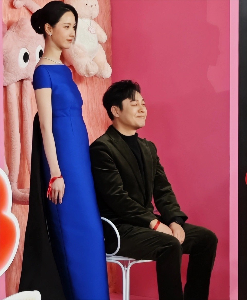 Tình huống xấu hổ của diễn viên ảnh 13