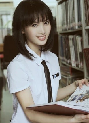Khán giả khó chịu vì 'người đẹp mặt nhựa' tràn ngập màn ảnh ảnh 1