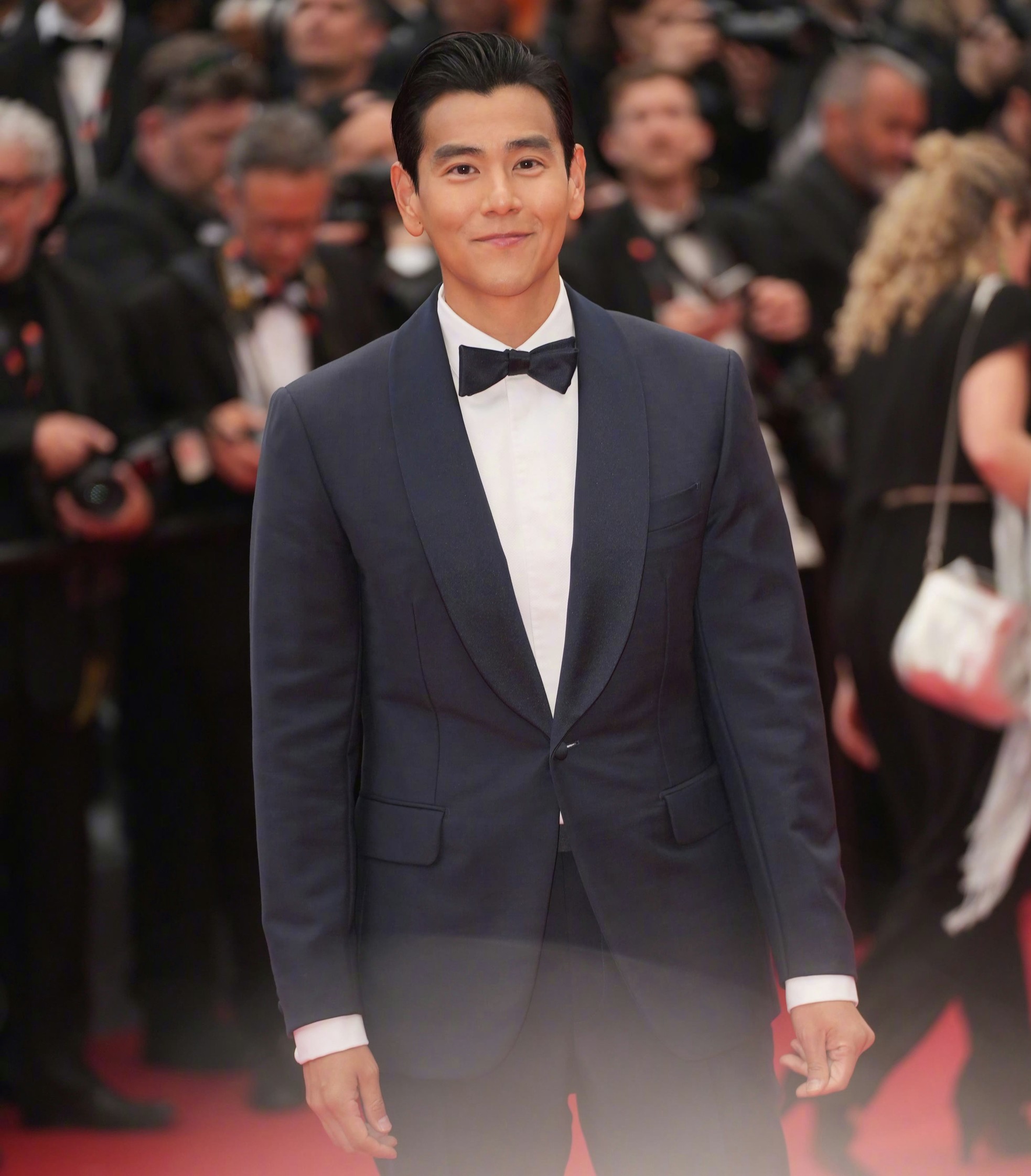 Nghệ sĩ Trung Quốc chịu cảnh ghẻ lạnh tại Cannes ảnh 12