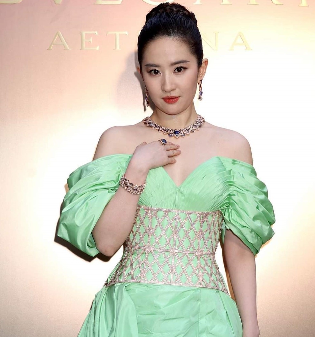 Lưu Diệc Phi sửa sai ảnh 4