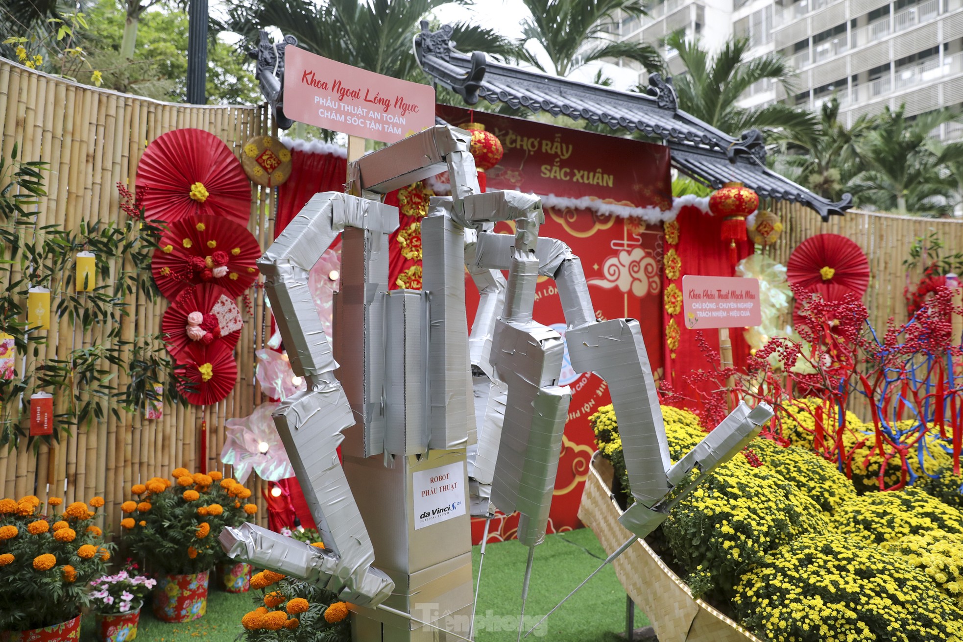Bất ngờ với Đường hoa Tết dành cho bệnh nhân ở TPHCM ảnh 6