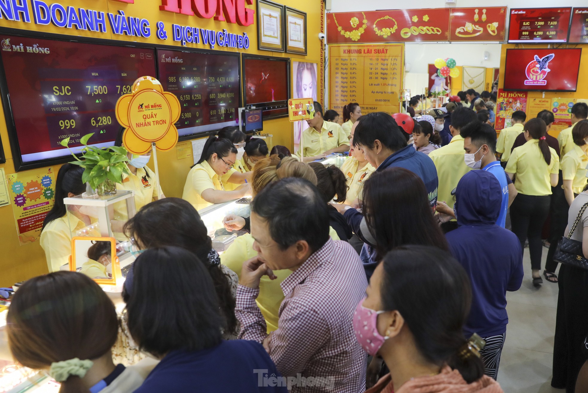 Chen chân mua vàng không quan trọng đắt rẻ, lời hay lỗ ảnh 5