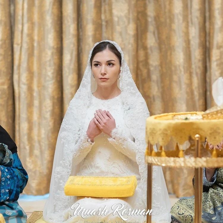 Có gì trong đám cưới kéo dài 10 ngày của Hoàng tử Brunei ảnh 15