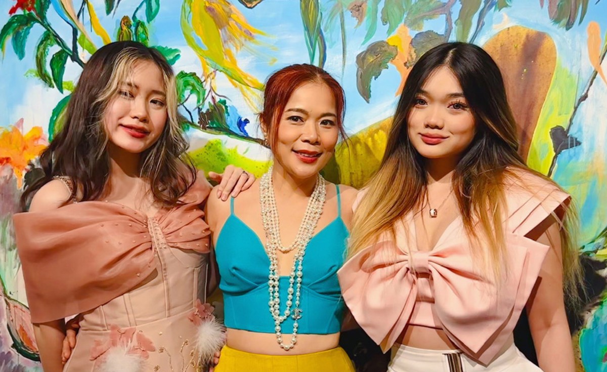 Chân dung con gái ca sĩ Mỹ Lệ đỗ 4 đại học ảnh 9