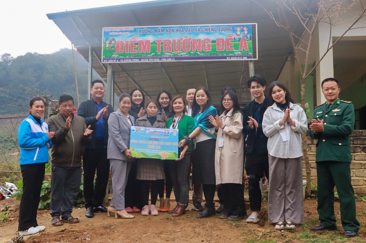 'Nắng ấm về bản 2024' ghé thăm điểm trường khó khăn tại Sơn La ảnh 6