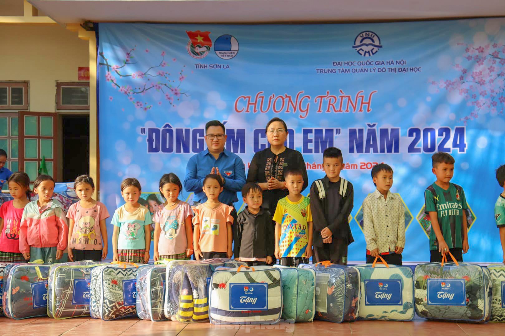 Tỉnh Đoàn Sơn La mang hơi ấm đến với học sinh vùng cao ảnh 4