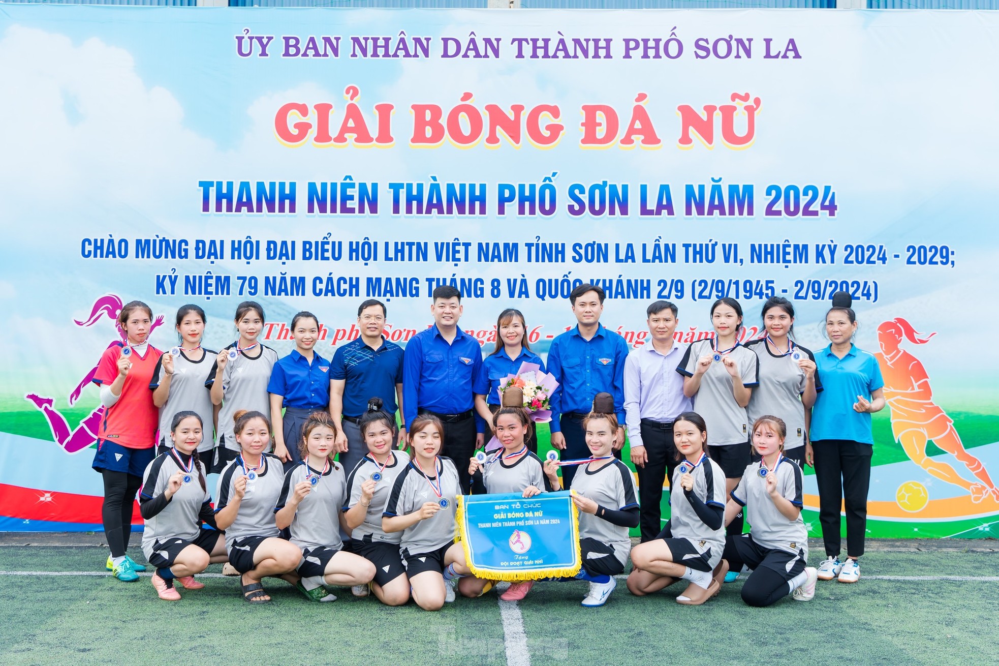 Sôi nổi giải bóng đá nữ thanh niên tại thành phố Sơn La ảnh 9