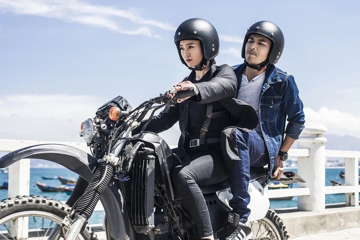 Ninh Dương Lan Ngọc rời showbiz: Đúng đắn hay sai lầm? ảnh 4