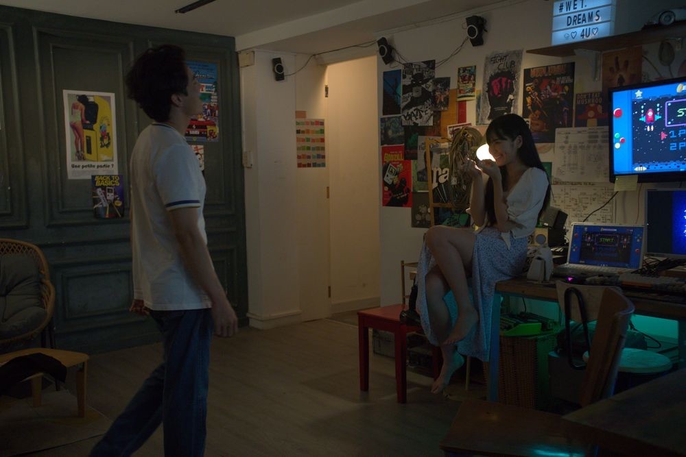 Phim Việt 18+ có Jun Vũ: Nội dung nhạt, hài kém duyên ảnh 2