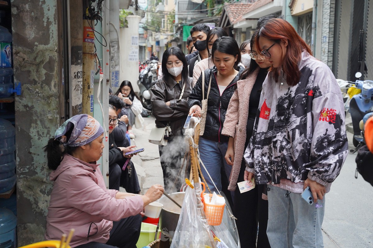 Những món ăn ngon khó cưỡng chỉ có ở mùa đông Hà Nội ảnh 3