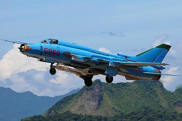 Sức mạnh của tiêm kích Su-22- Ảnh 6.