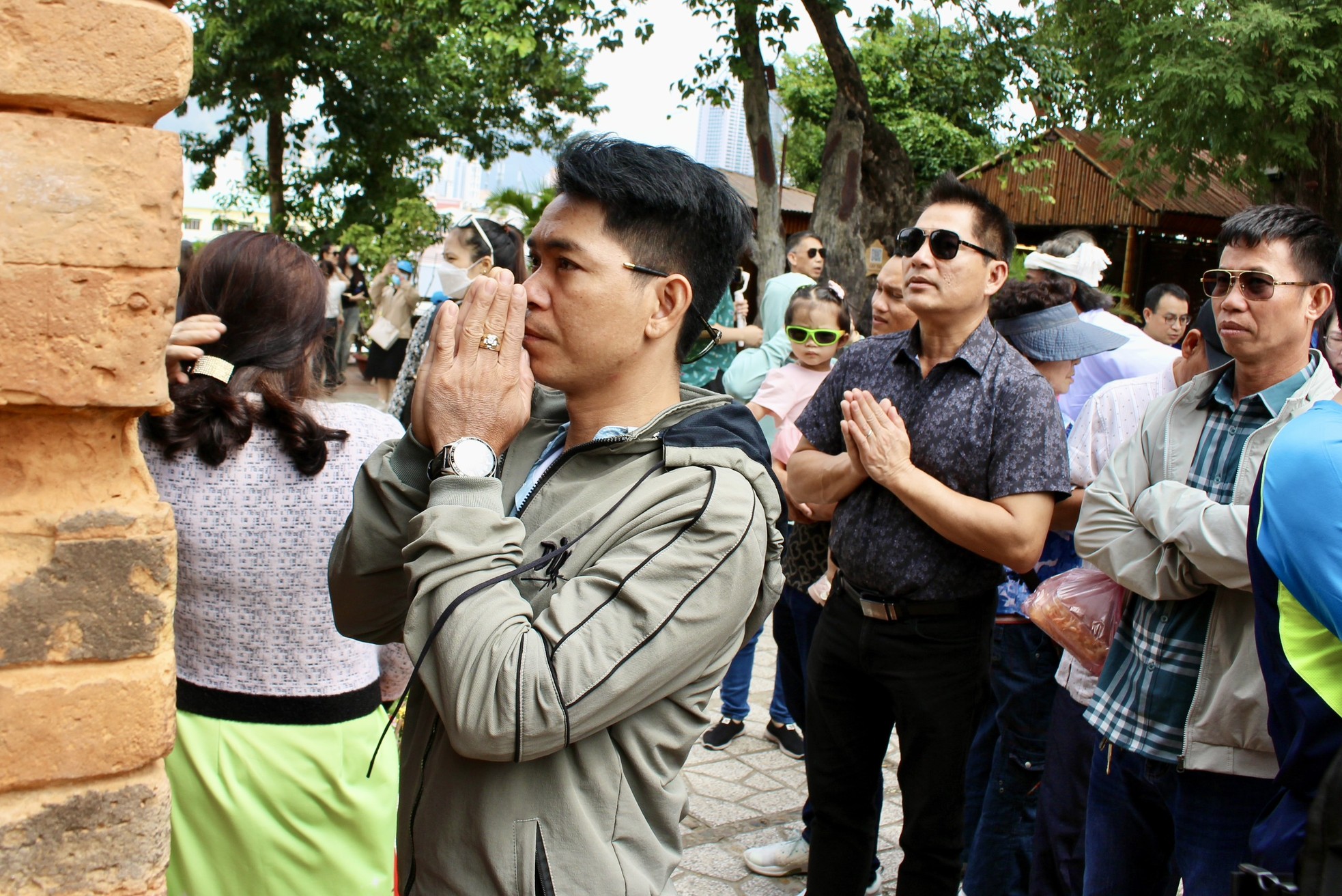 Du khách mê mẩn khám phá văn hóa Chăm giữa lòng phố biển Nha Trang ảnh 10