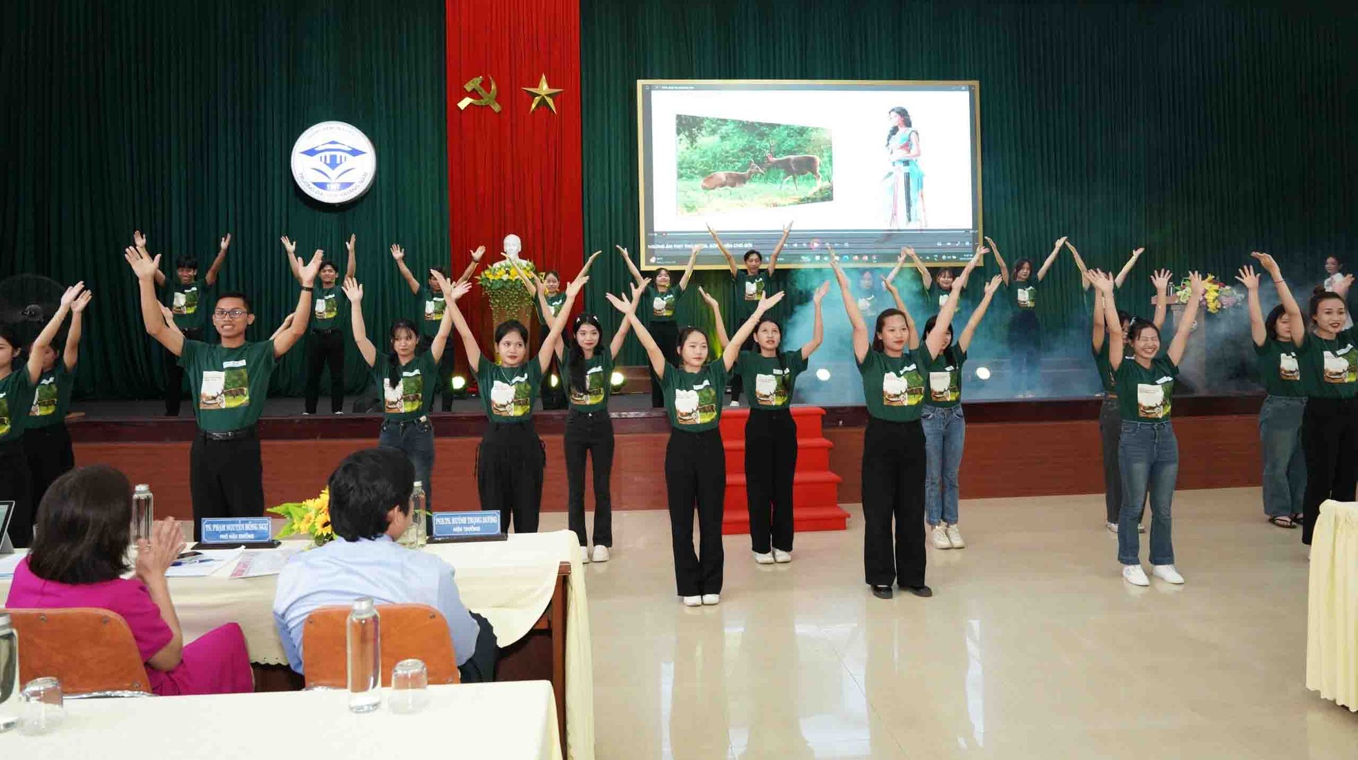 Sinh viên Quảng Nam tích cực 'Hành động vì động vật hoang dã' ảnh 11