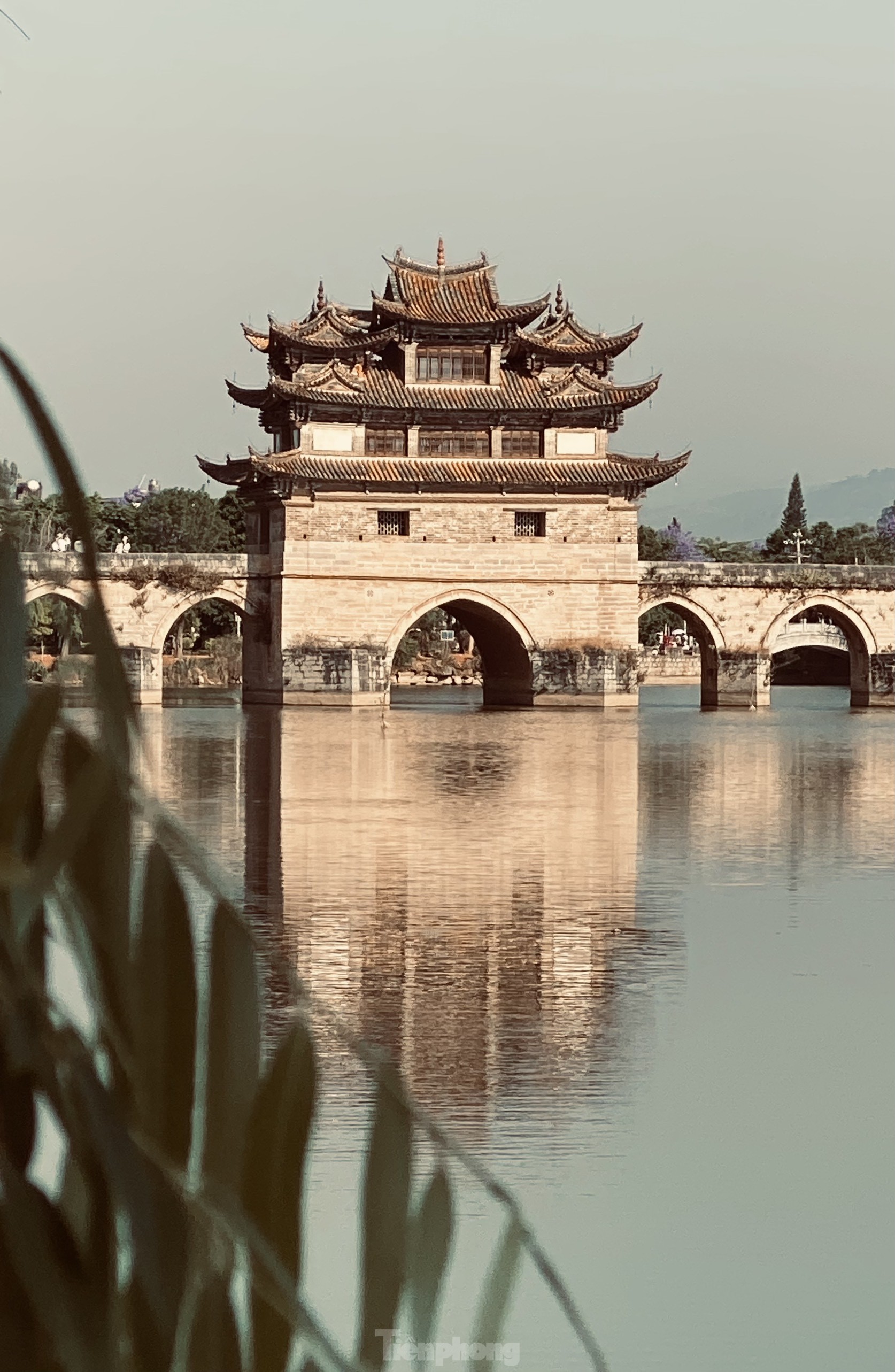 Chiêm ngưỡng vẻ đẹp kiến trúc của thành cổ Trung Quốc
