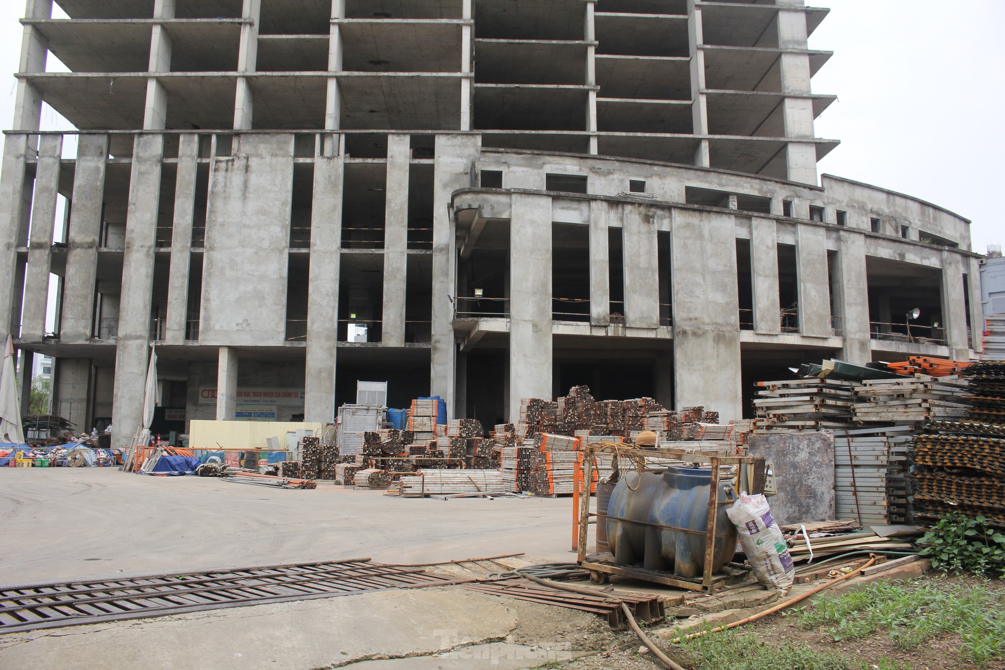 Động thái loạt dự án chung cư ở Hà Nội sau thời gian dài bỏ hoang, quây tôn ảnh 13