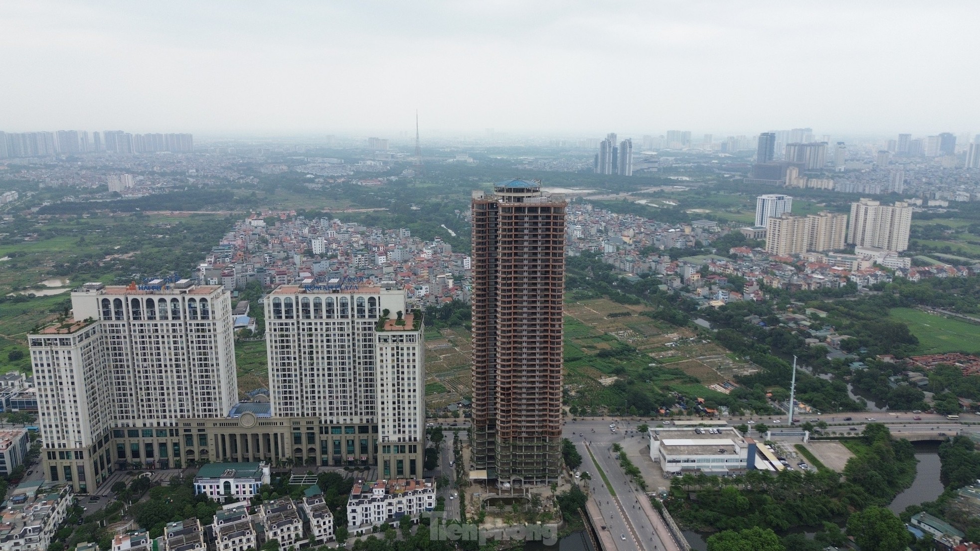 Động thái loạt dự án chung cư ở Hà Nội sau thời gian dài bỏ hoang, quây tôn ảnh 3
