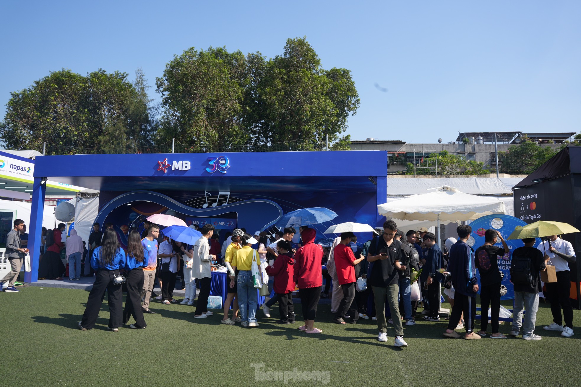 'Phát sốt' với Mascot trước giờ khai mạc Ngày Thẻ Việt Nam 2024 - Sóng Festival ảnh 17