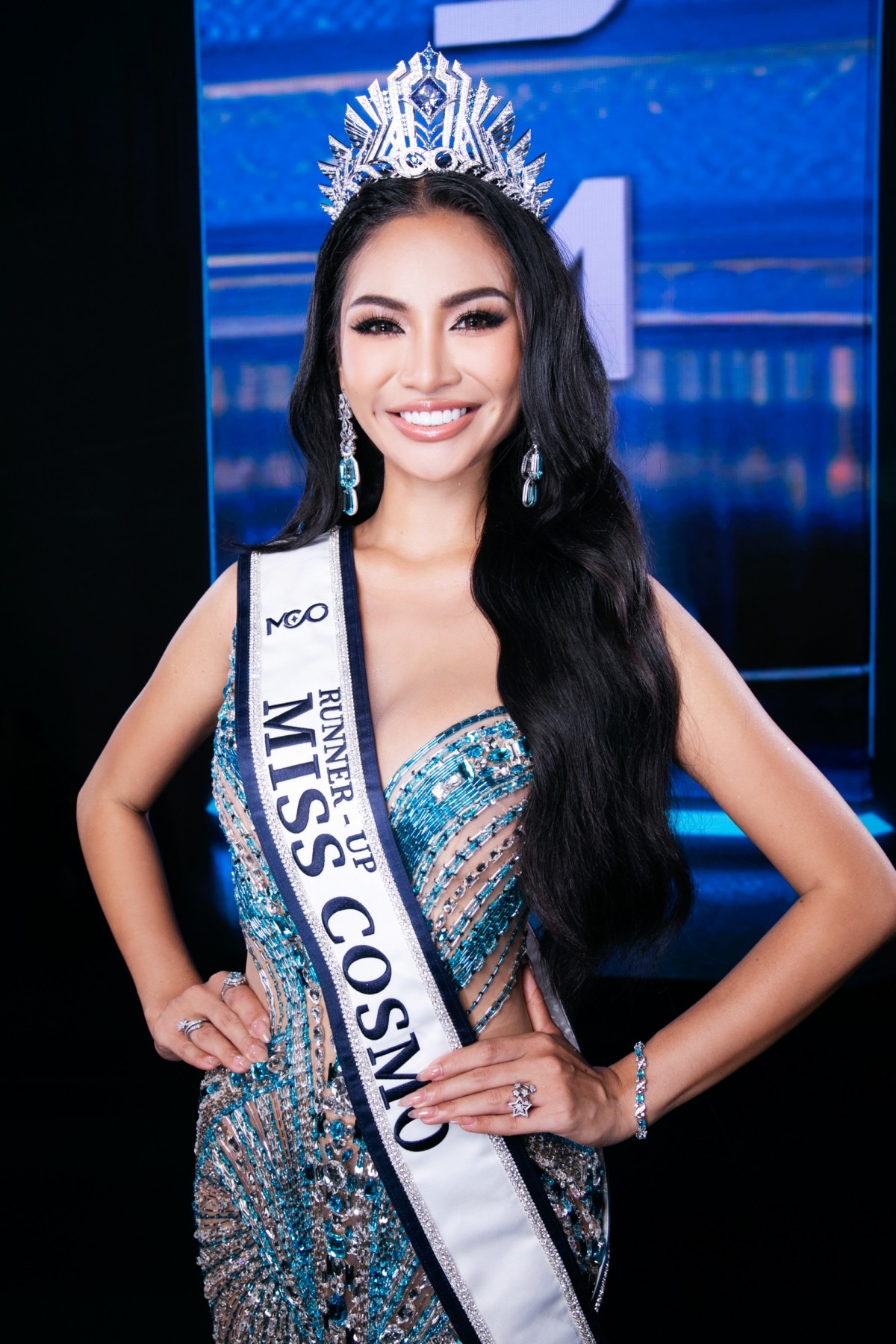 Ngắm cận cảnh nhan sắc Top 2 Miss Cosmo 2024 giây phút hậu đăng quang ảnh 9