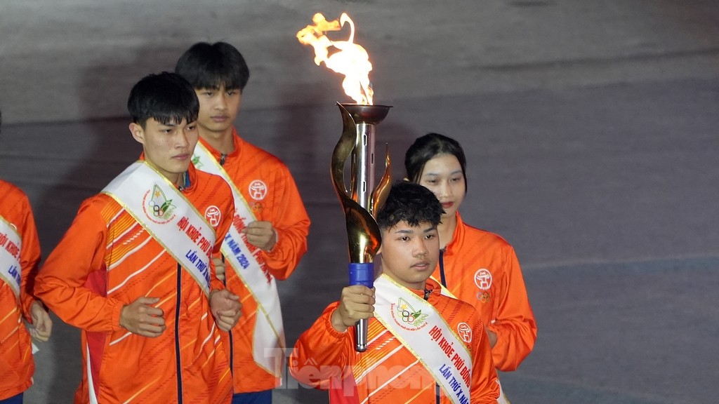 Mãn nhãn với cảnh khai mạc Hội khỏe Phù Đổng TP Hà Nội lần thứ X năm 2024 ảnh 3