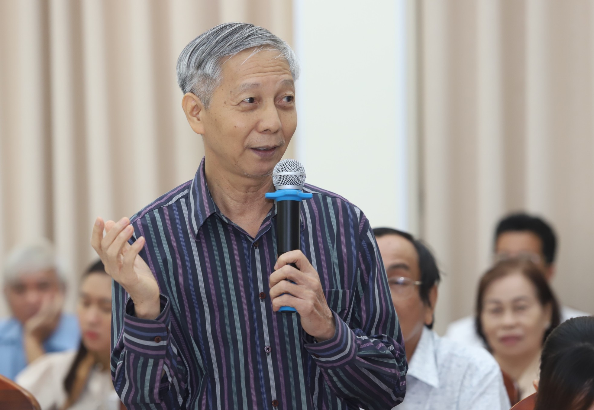 Mệt mỏi kiếm tìm cán bộ ở chung cư cao cấp ảnh 3