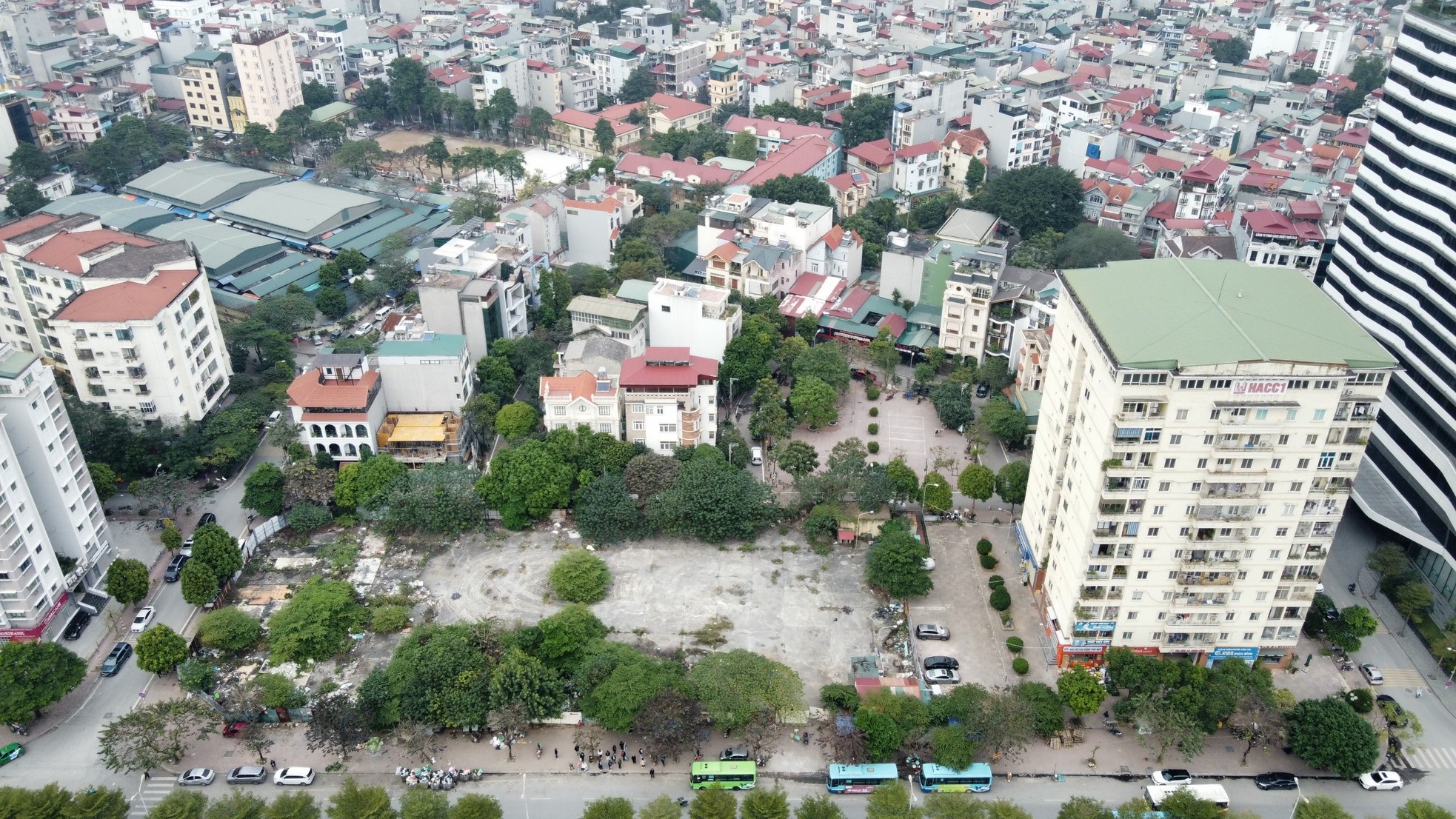 Cận cảnh khu 'đất vàng' hơn 4.000m2 của Công ty AIC vừa bị Hà Nội thu hồi ảnh 1
