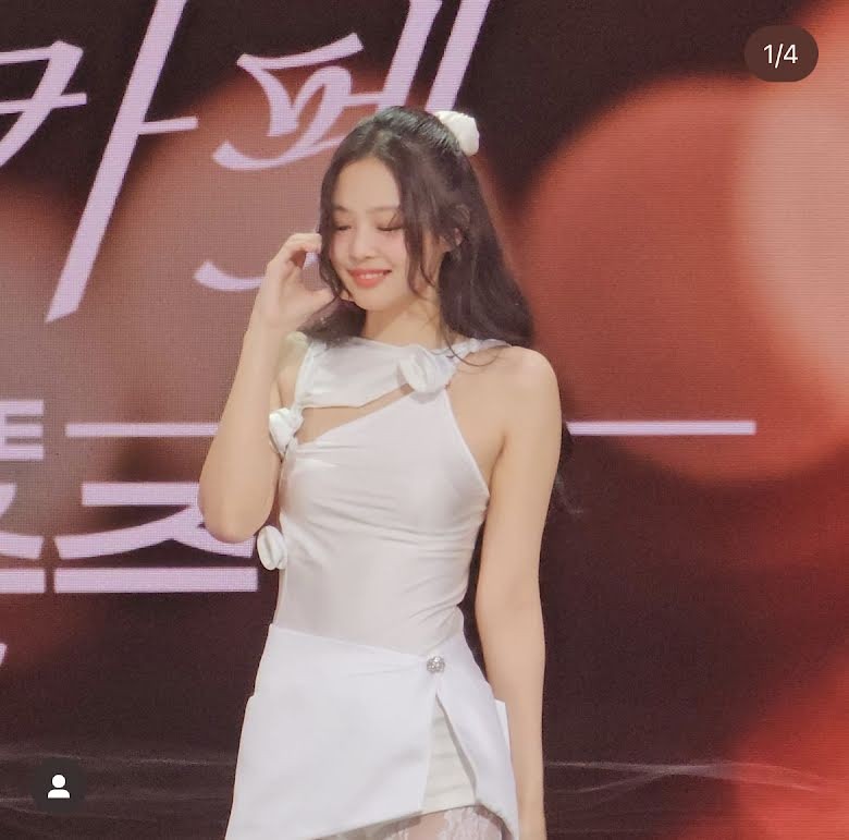 Jennie giải thích lý do tách BlackPink ảnh 4