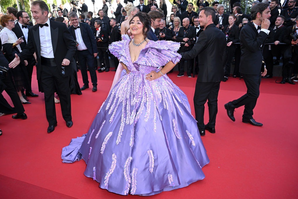 Cannes ngày 5: Selena Gomez thành tâm điểm, không thiếu khách vô danh làm lố ảnh 27