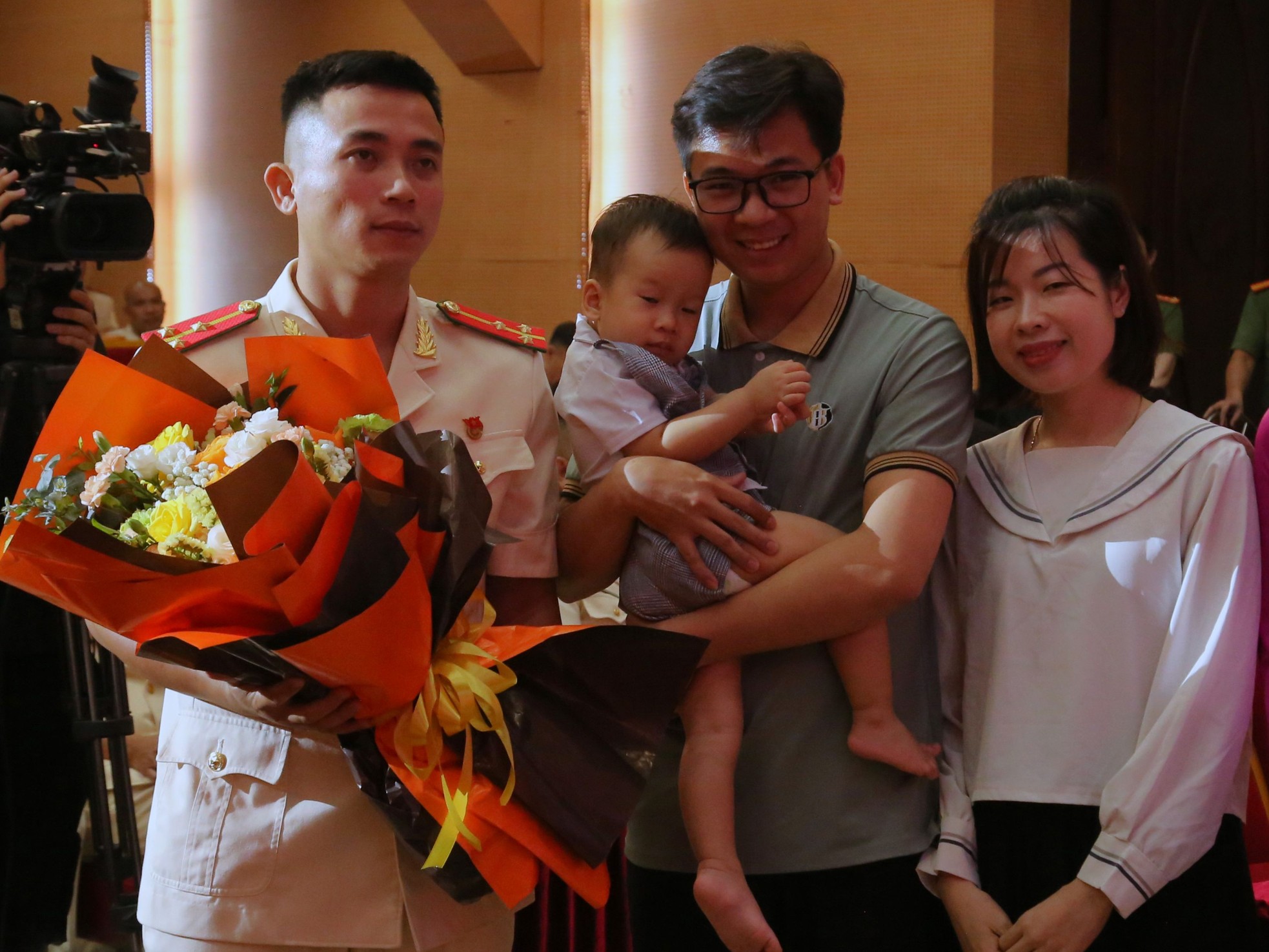 Ký ức những lần trước lằn ranh sinh tử của người lính cứu hỏa Nguyễn Viết Quân ảnh 11
