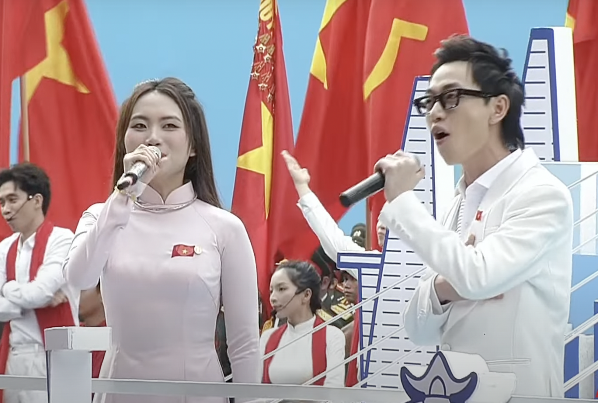 NSND Tạ Minh Tâm, Phương Mỹ Chi và hơn 1.000 nghệ sĩ biểu diễn 'Rạng rỡ non sông Việt Nam' ảnh 4