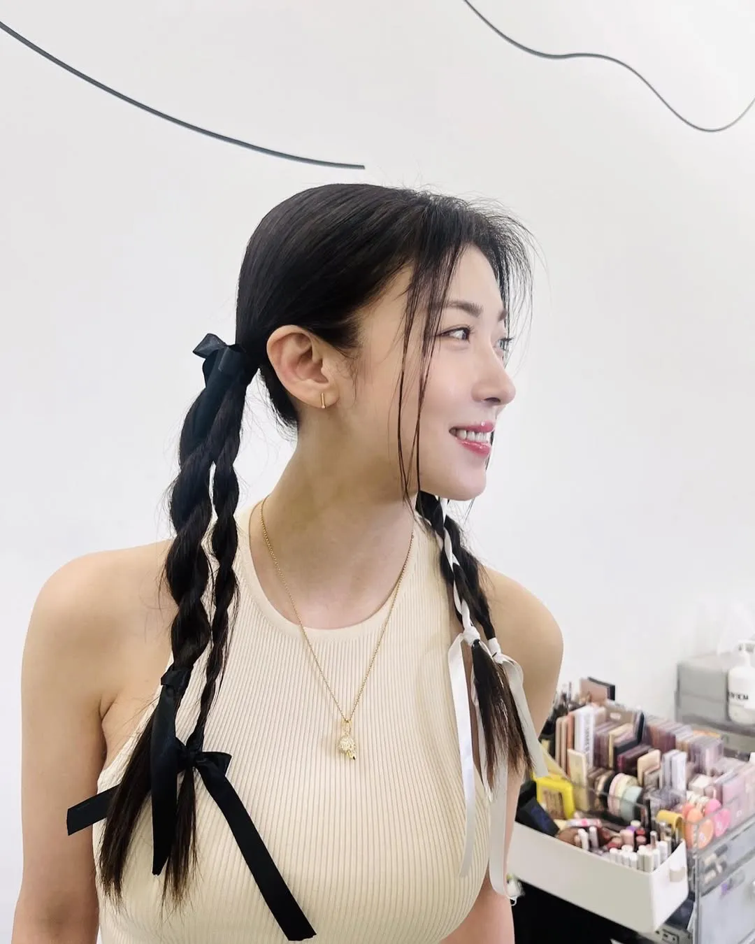 Ha Ji Won với diện mạo táo bạo hiếm thấy ảnh 4