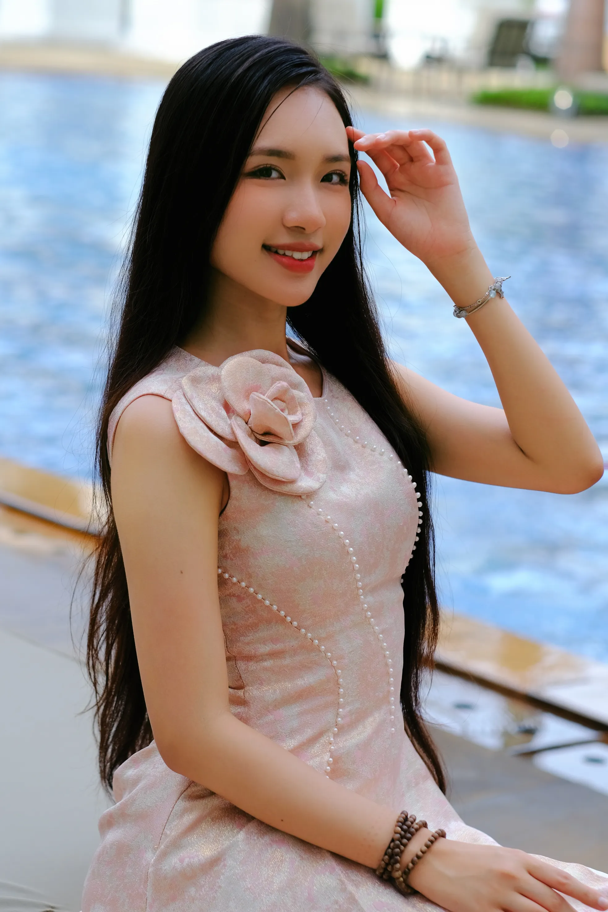 Những thí sinh đầu tiên của Hoa hậu Việt Nam đổ bộ Thành phố Huế ảnh 21