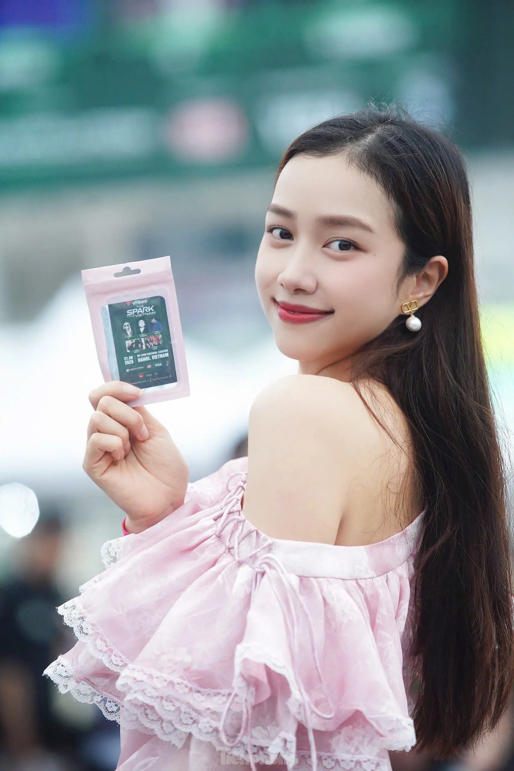Biển người đổ về sân Mỹ Đình ảnh 5