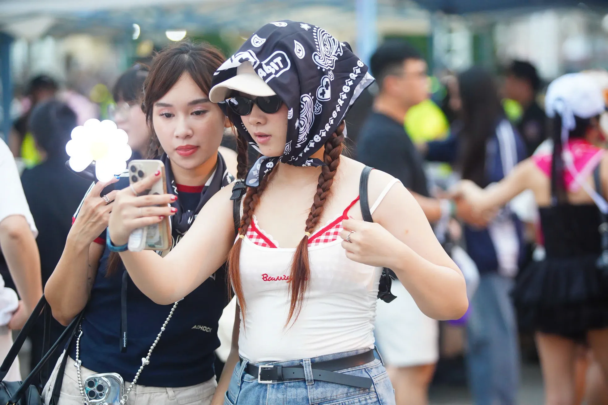 Biển người đổ về sân Mỹ Đình ảnh 1