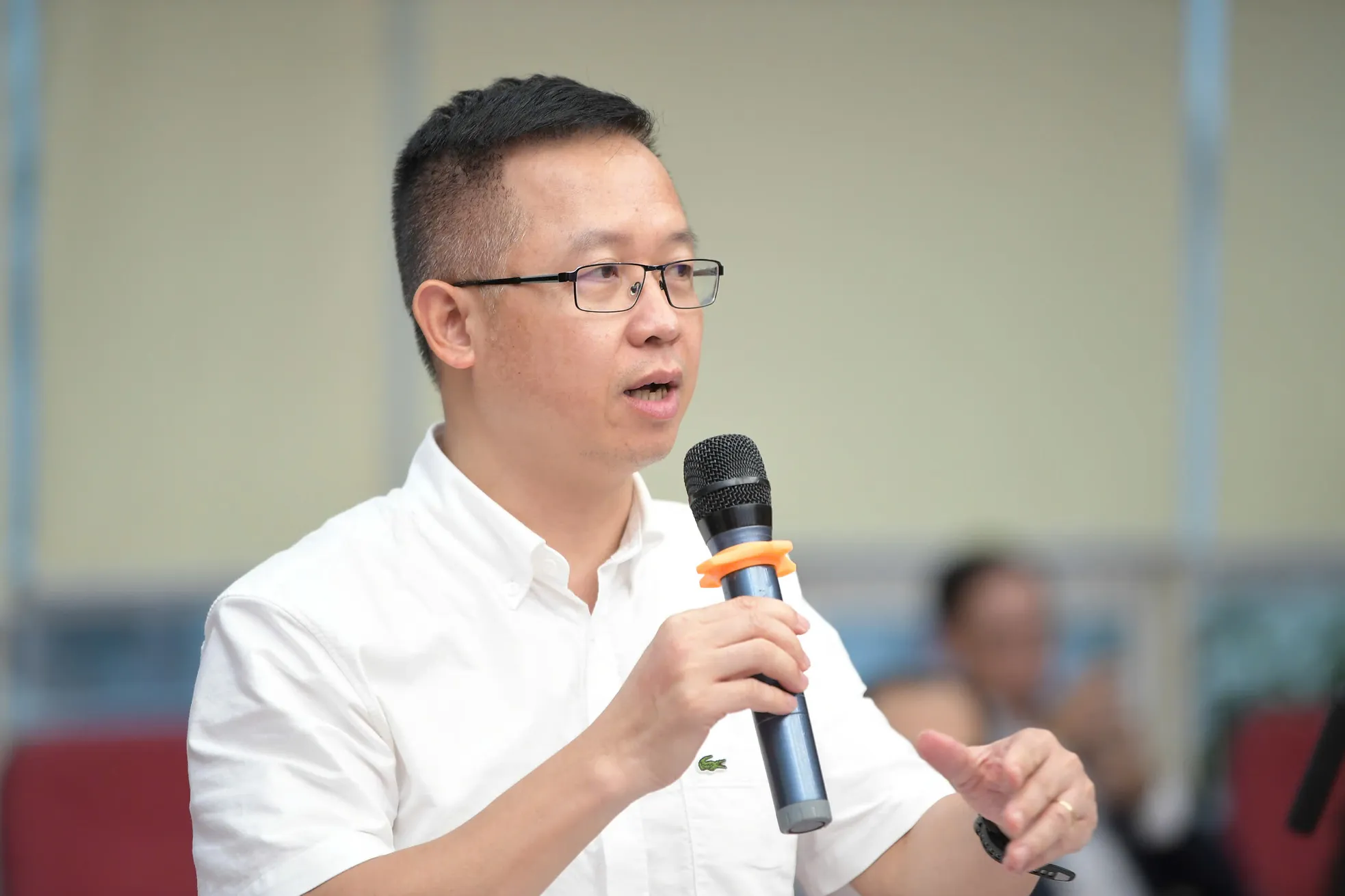 Hoa hậu Hà Trúc Linh về báo Tiền Phong: 'Từ nay chúng ta là người một nhà' ảnh 35