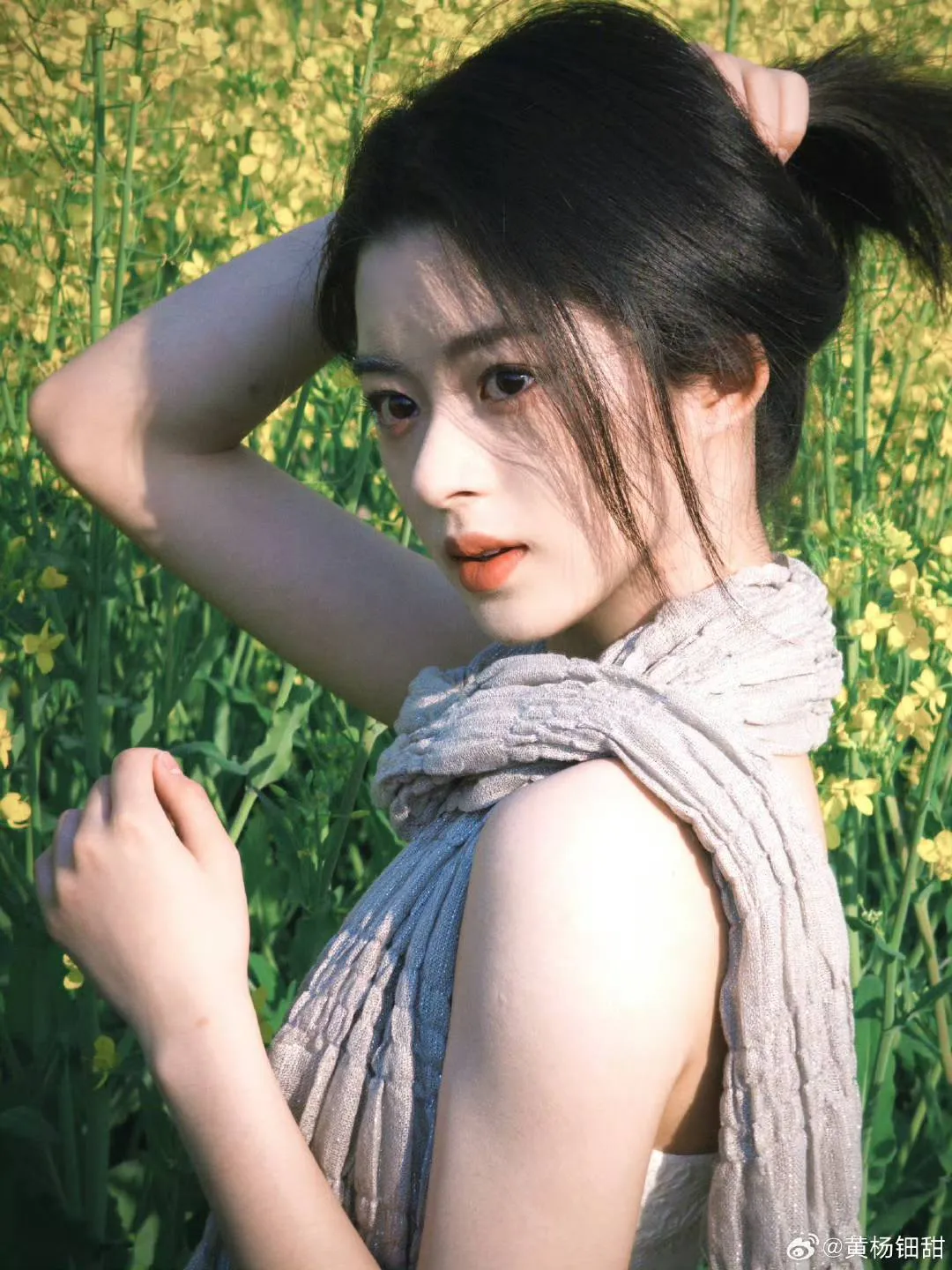 Diễn biến bất ngờ vụ đôi bông tai gây rúng động showbiz ảnh 7
