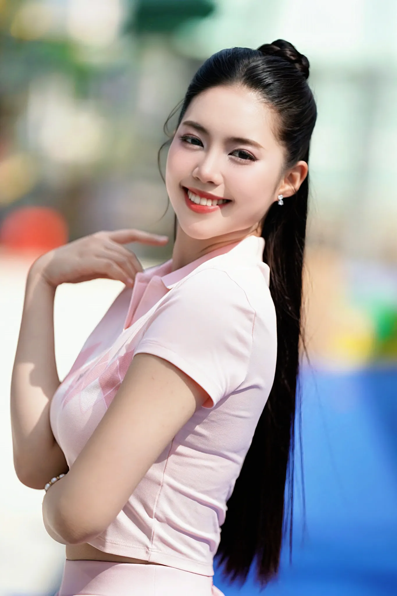 Nụ cười tỏa nắng của Á hậu Châu Anh trên sân Pickleball ảnh 6