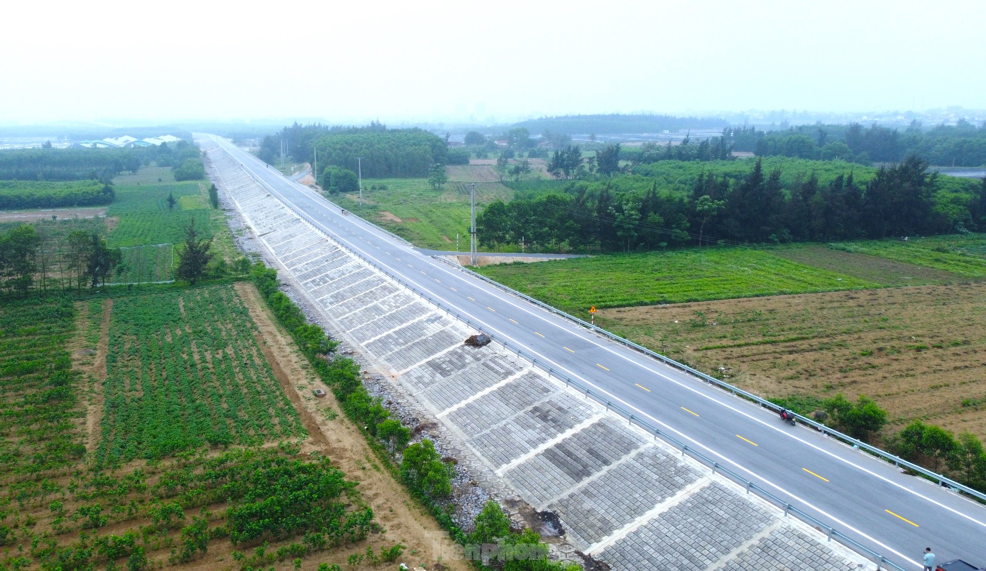 Tuyến đường ven biển hàng nghìn tỷ qua Nghệ An hiện ra sao? ảnh 3