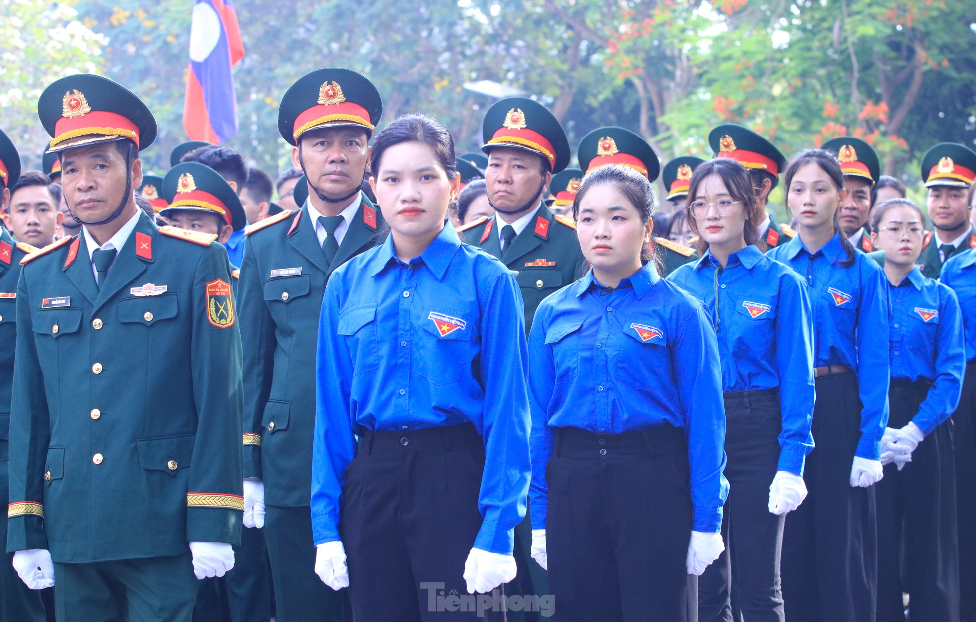 Trang trọng lễ an táng 76 liệt sĩ hy sinh ở Lào về với đất mẹ ảnh 4