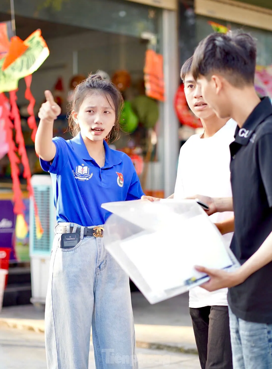 Sắc xanh tình nguyện đồng hành sĩ tử vượt vũ môn ảnh 15