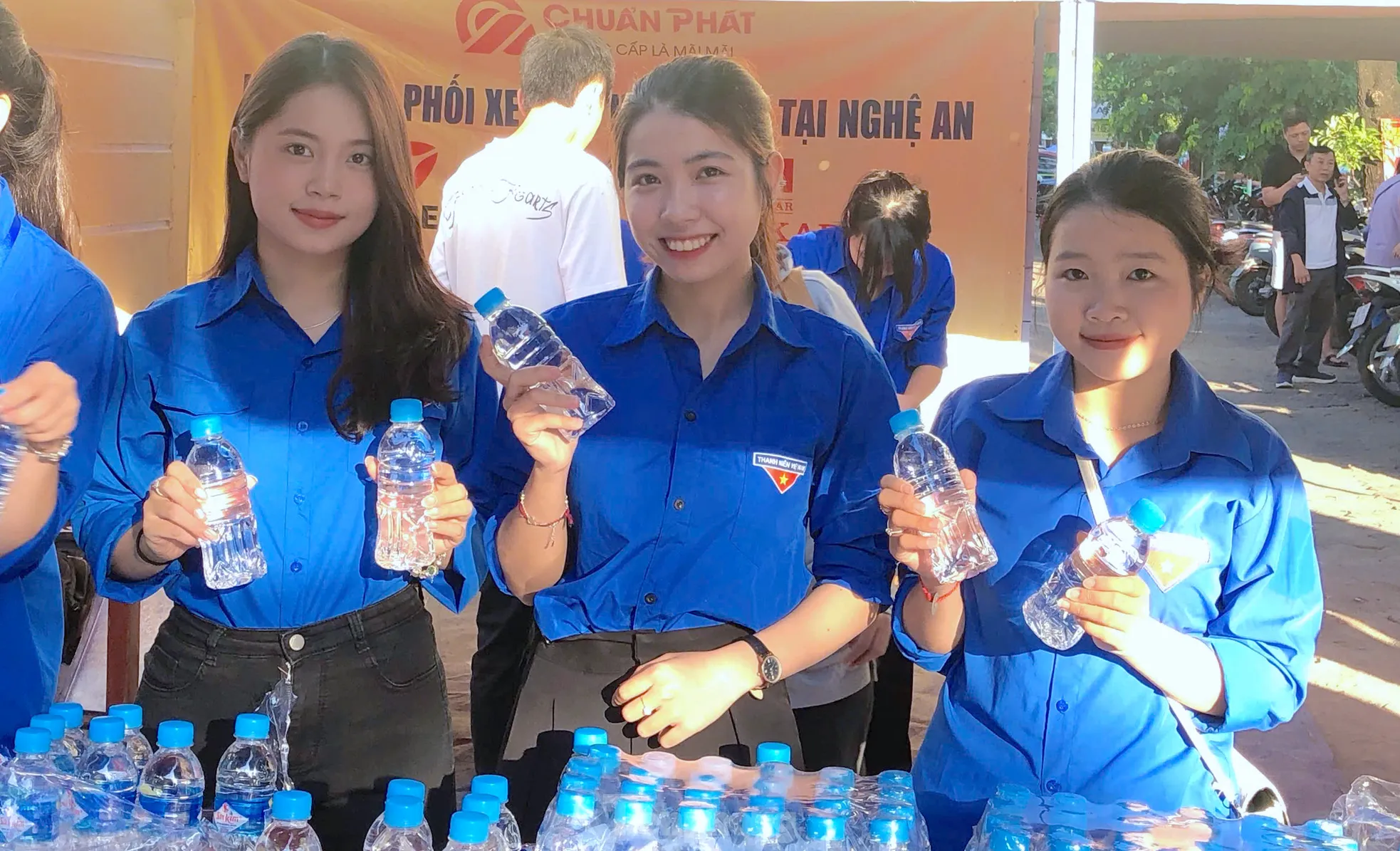 Bóng hồng tình nguyện tiếp sức mùa thi 2025 ảnh 3