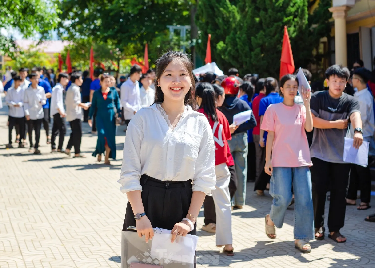 Bóng hồng tình nguyện tiếp sức mùa thi 2025 ảnh 19