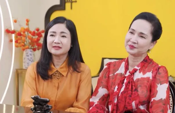 Nhiều NSND, NSƯT quảng cáo làm chân mày phong thủy ảnh 1