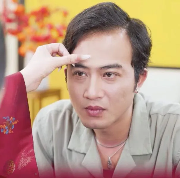 Nhiều NSND, NSƯT quảng cáo làm chân mày phong thủy ảnh 6