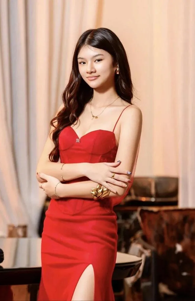Showbiz 14/6: Bảo Ngọc nói lý do thiệp cưới Đạt G màu đen ảnh 3