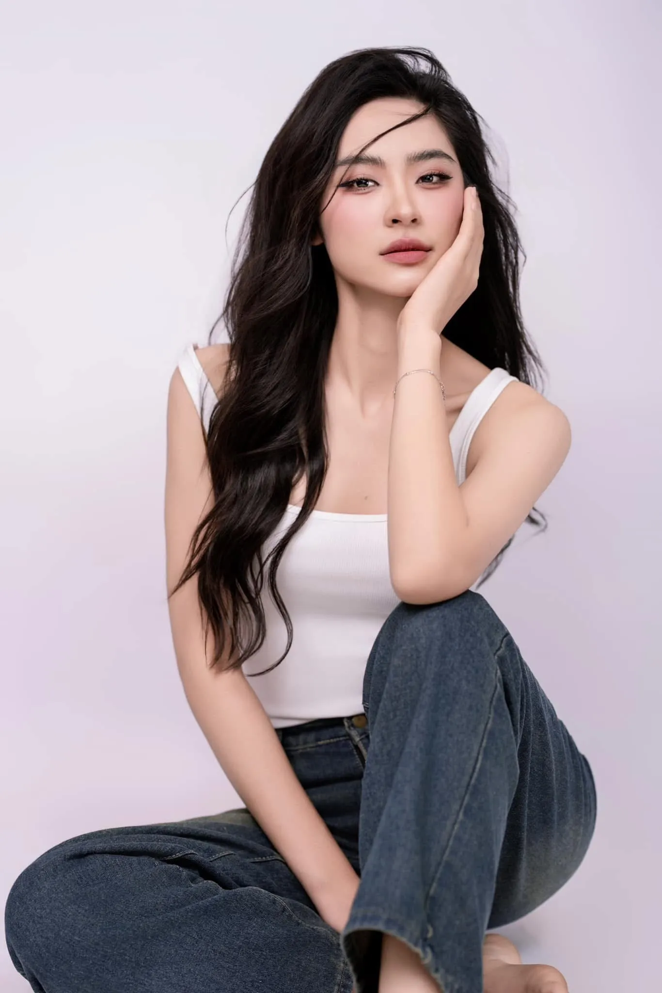 Ảnh chưa tiết lộ của Á hậu Vân Nhi ảnh 13