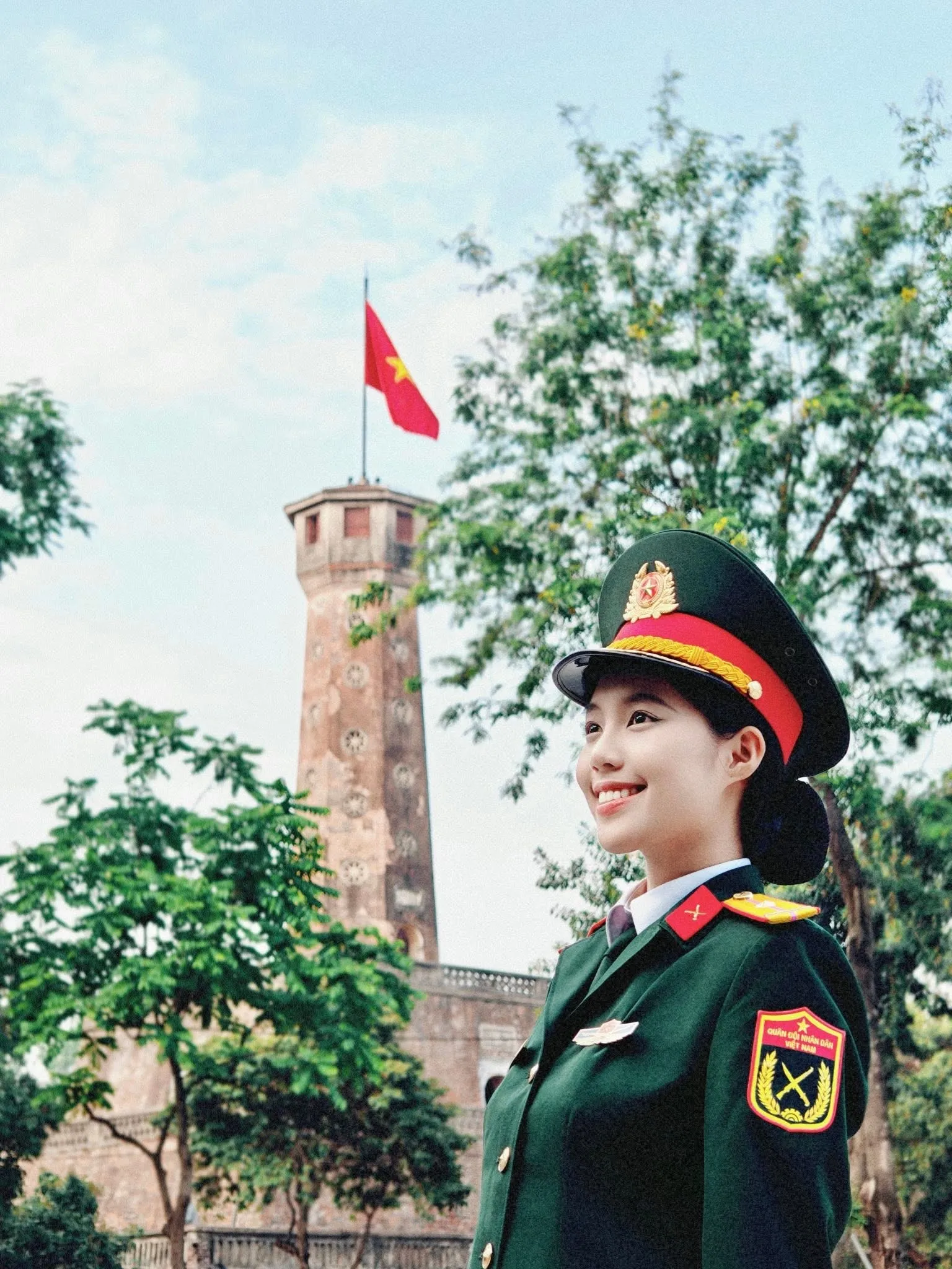 Nhan sắc gây mê của Á hậu 1 Trần Ngọc Châu Anh ảnh 2