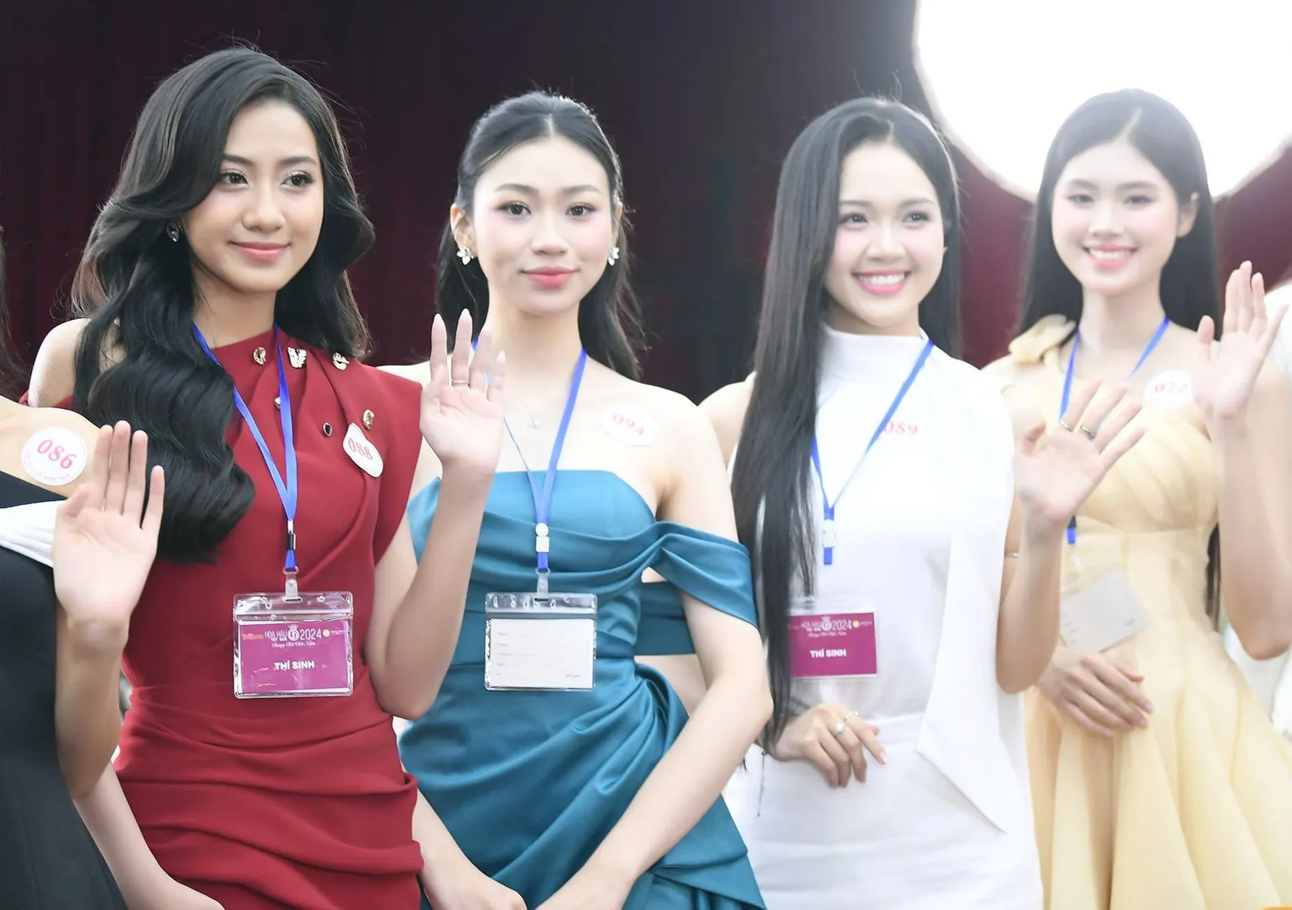 Loạt ảnh Hà Trúc Linh ở sơ khảo Hoa hậu Việt Nam gây sốt trở lại ảnh 4