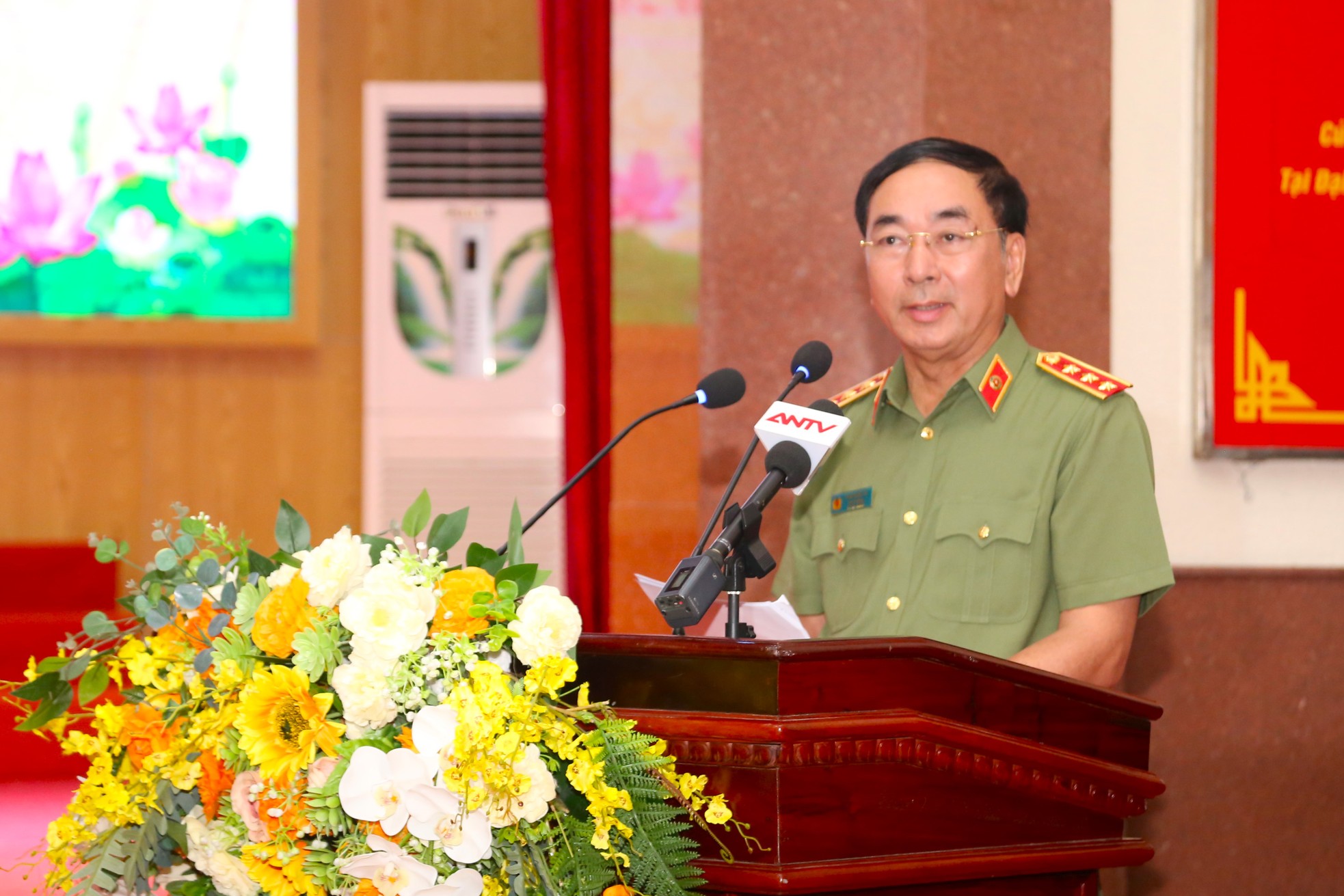 Thứ trưởng Bộ Công an: Tình trạng lãng phí vẫn còn diễn ra khá phổ biến trên nhiều lĩnh vực ảnh 3