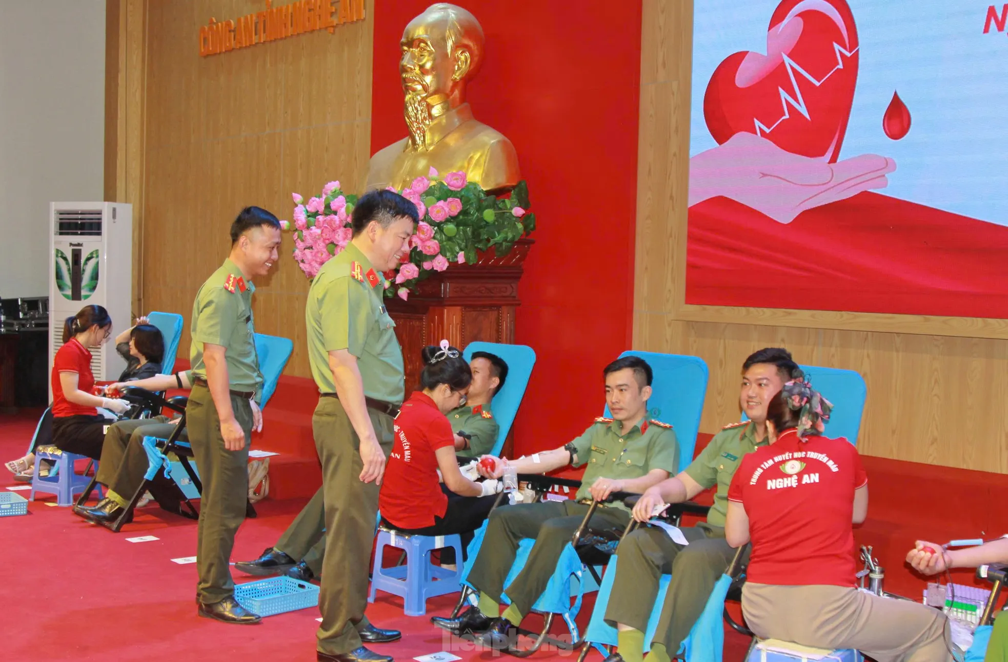 Lan tỏa yêu thương từ những giọt máu hồng ảnh 6